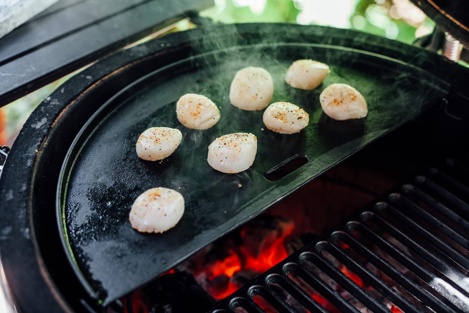 Kamado Joe Classic Joe Half Moon Cast Iron Cooking Grate + Reversible Griddle Bundle V7451
