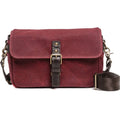 Crimson Canvas Camera Bag O616781