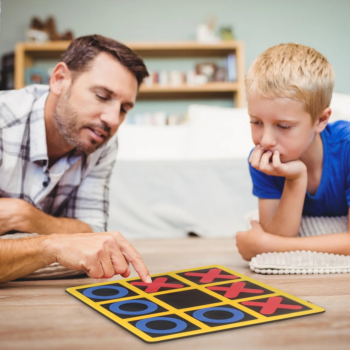 Tic-Tac-Toe Board Game D48969
